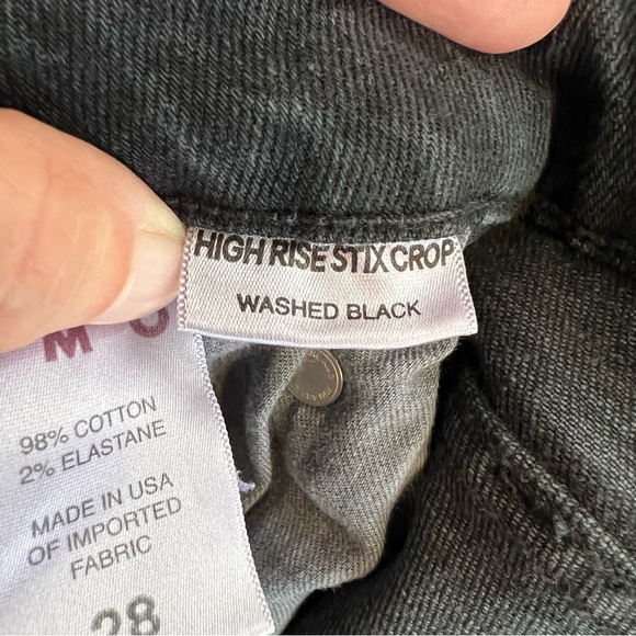 AMO Stix High-Rise Skinny Cropped Jeans 
Size 28 
Washed Black - Picture 8 of 9